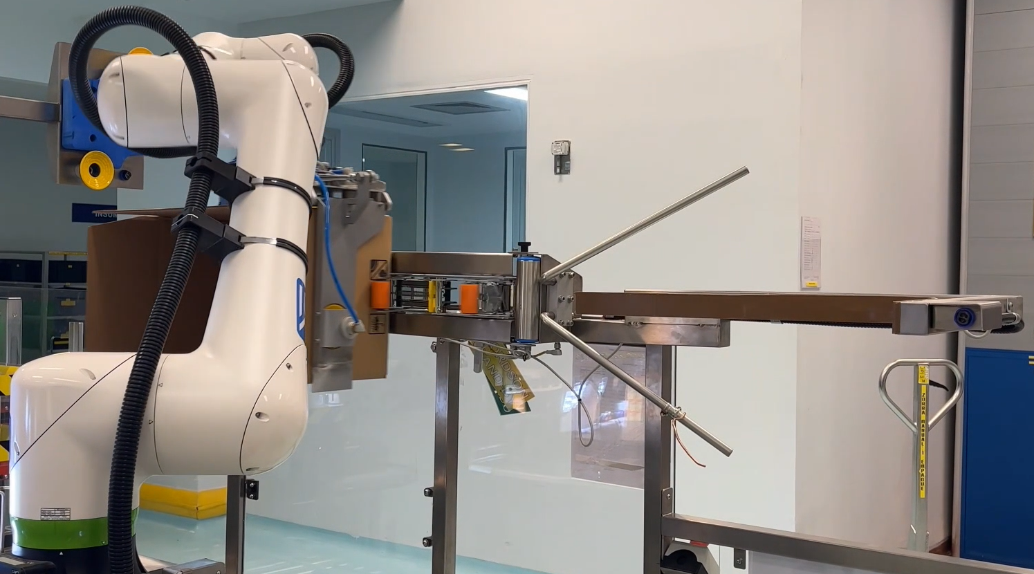 Collaborative robot packaging and sorting automation